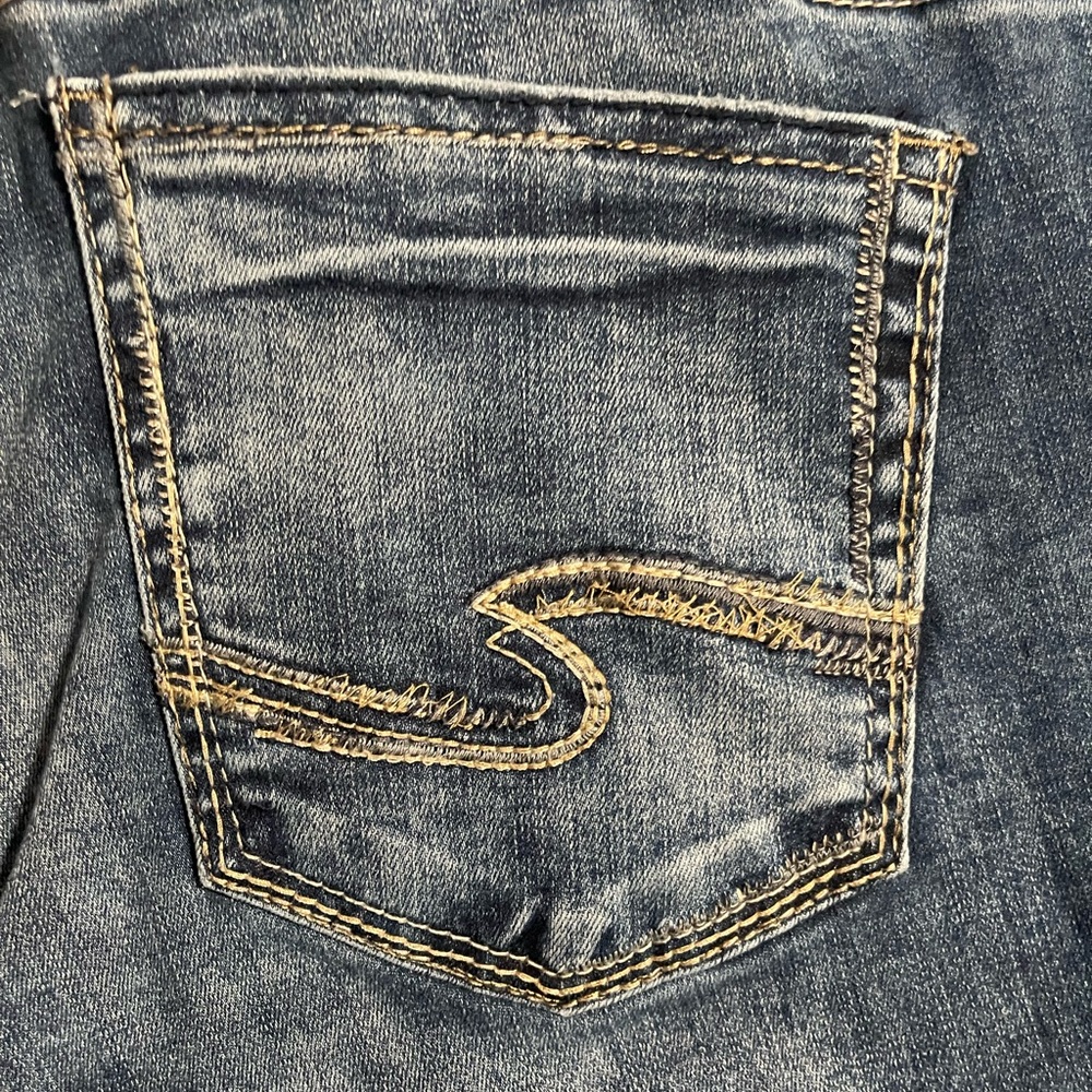 Silver capri jeans size 16 length 22.5